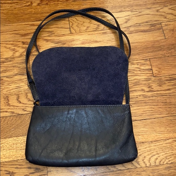 Italian Leather Purse with Flap Closure - Picture 2 of 7